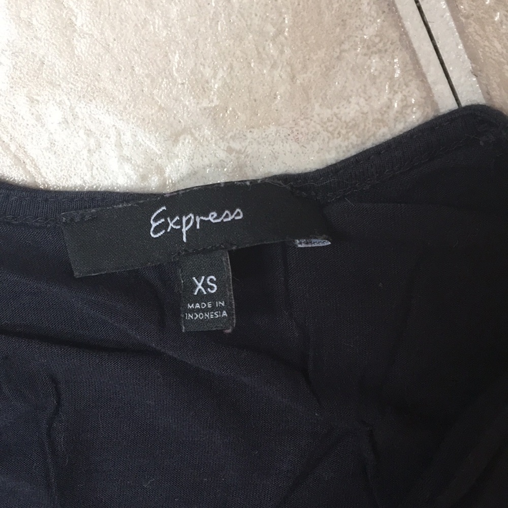 Express low-cut ring top - Picture 3 of 3